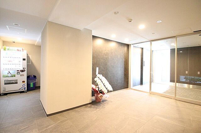 18 / 29