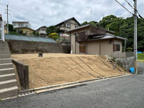 建築条件はございません。お好きな工務店やハウスメーカーでのこだわり建築が可能です♪