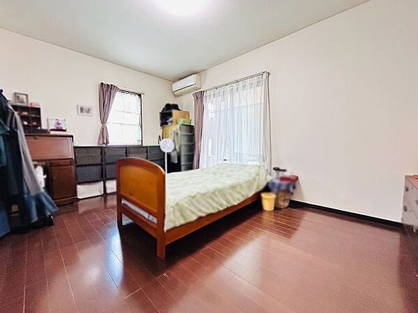 2階洋室にはゆとりのあるWIC付きです。ご家族それぞれが居室を有効活用いただけます♪