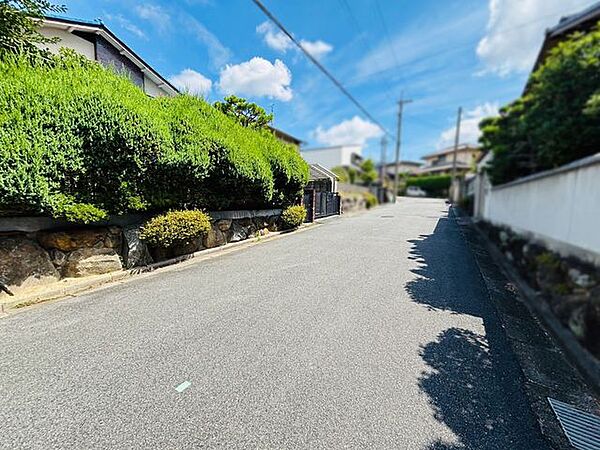 良好な陽当たりを活かした、ゆったりとした休日をお過ごしいただける間取りをご検討いただけます♪