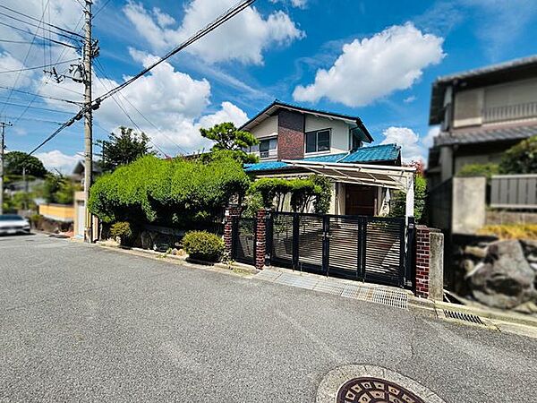 解体更地にてのお引渡しとなります。購入後に建物解体手配の手間はございません♪