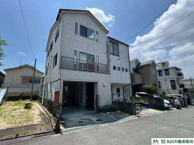 外観：近鉄石切駅より徒歩19分、新石切駅へはバスアクセスも可能な立地での新生活♪ロフト2カ所付きの5LDKご紹介です♪