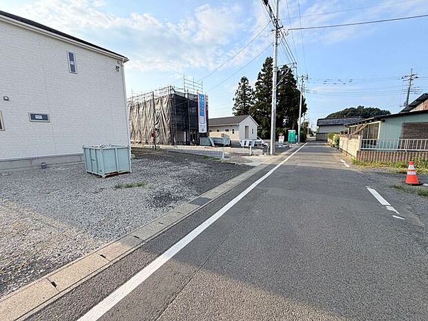 前面道路含む現地写真