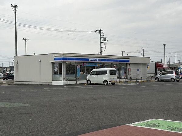 ローソン　大泉坂田東店 7450m