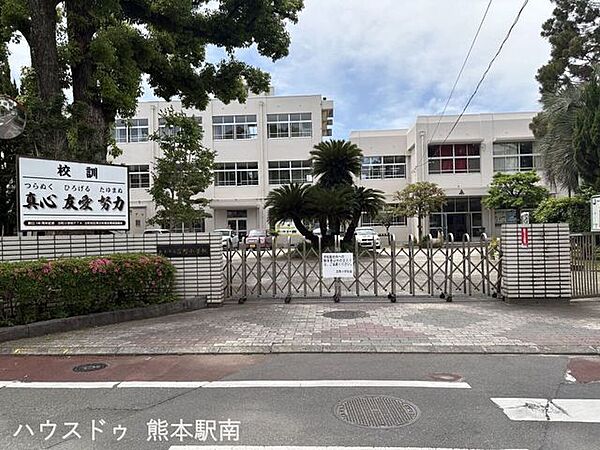熊本市立古町小学校 990m