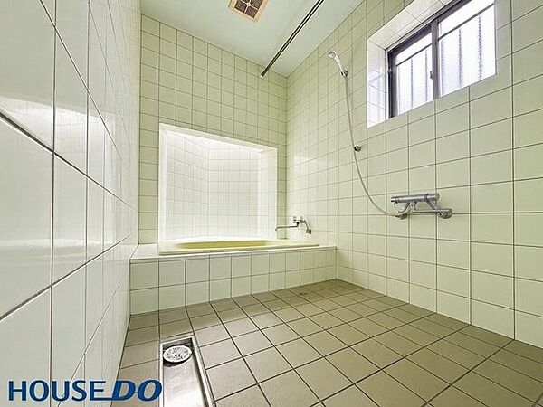 AI加工で家具・小物除去しています