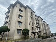土山駅より徒歩19分 4階 築47年7ヶ月の賃貸物件