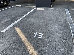 7 / 11