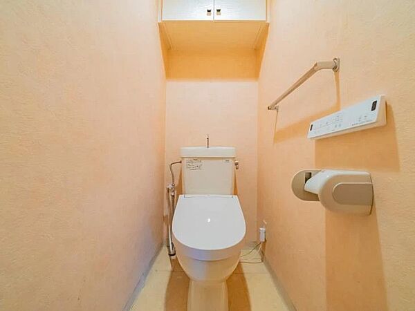 トイレを拡大表示