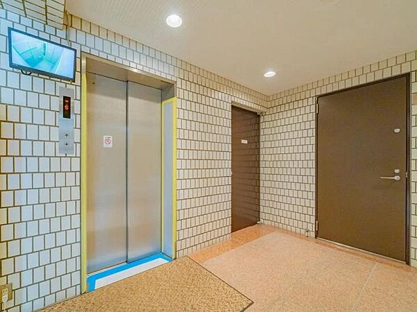 快適な都市生活を支えるエレベーター完備マンション
