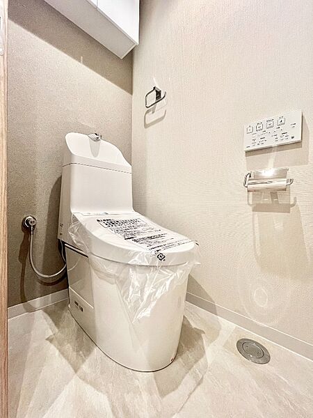 トイレを拡大表示