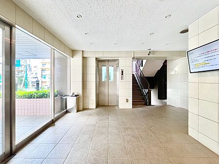 快適な都市生活を支えるエレベーター完備マンション