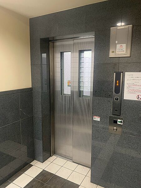 エレベーター