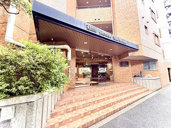 掃除の行き届いた綺麗なエントランス。管理体制良好です。