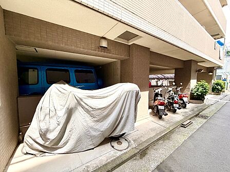 【バイク置き場】※空き状況は担当者にご確認をお願いいたします。