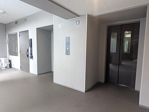 エレベーター
