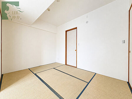 心地よい和の質感が広がり、心からリラックスできる穏やかな時間を過ごせる空間。