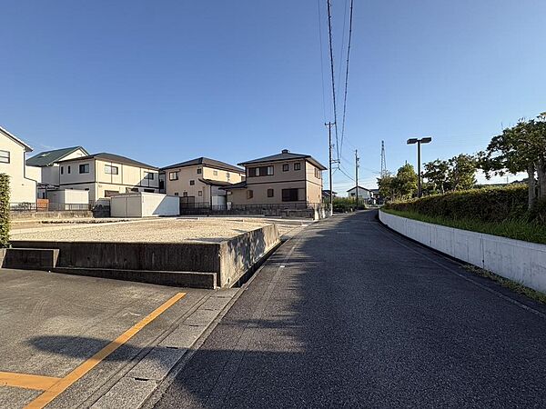 西側公道