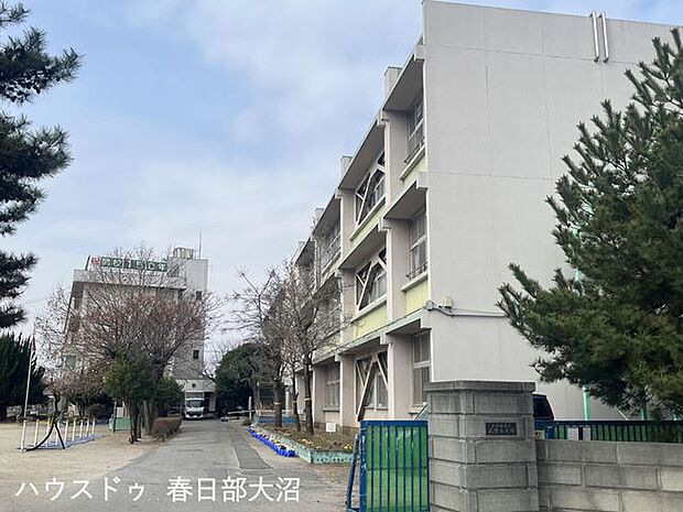 武里小学校 170m