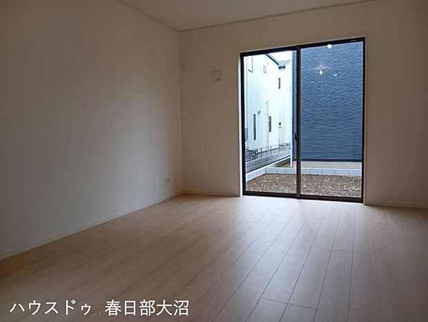 同型写真（リビング）