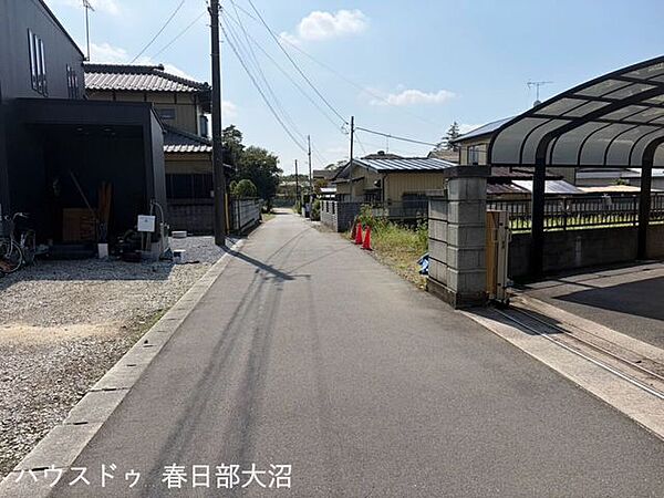 前面道路含む現地写真