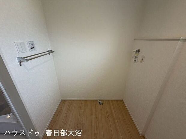 洗濯機置場