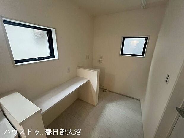 洗濯機置場