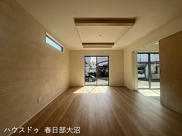 同型写真(リビング)