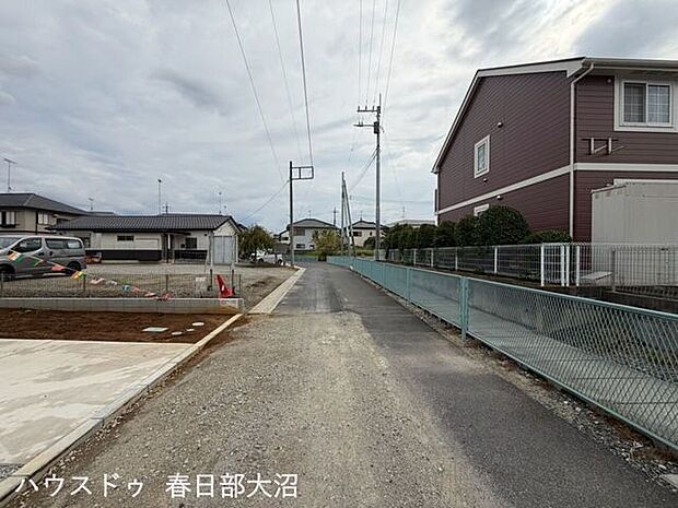 前面道路含む現地写真