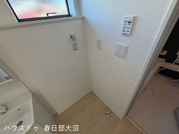 洗濯機置場