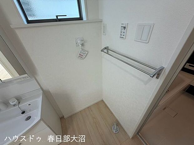 洗濯機置場
