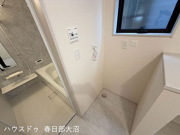 洗濯機置場