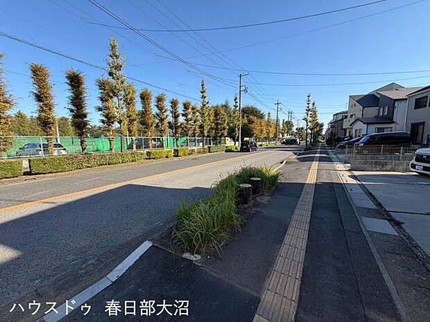 前面道路含む現地写真