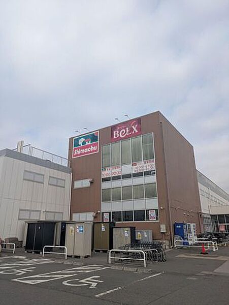 スーパー 683m