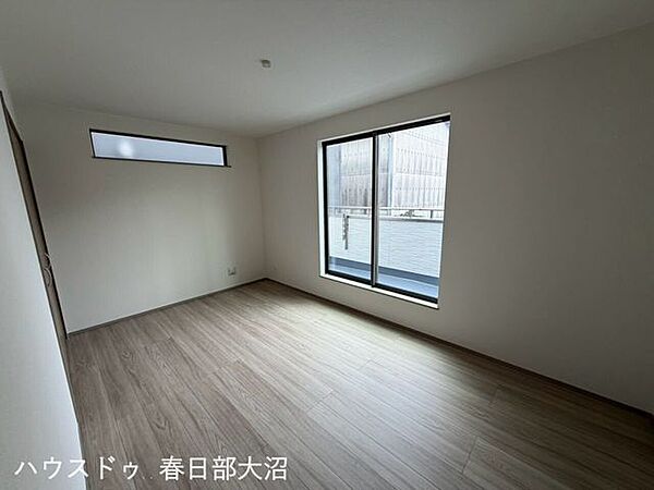 寝室を拡大表示