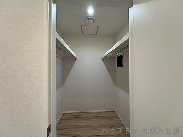 2階ファミリークローゼット