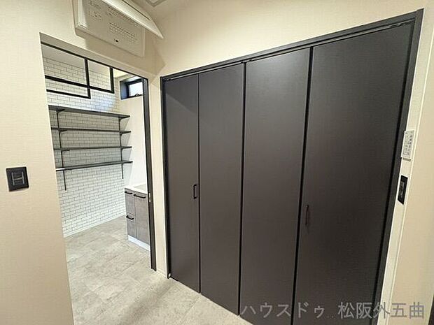脱衣室クローゼット