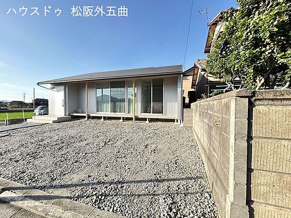 南から北に向かって撮影