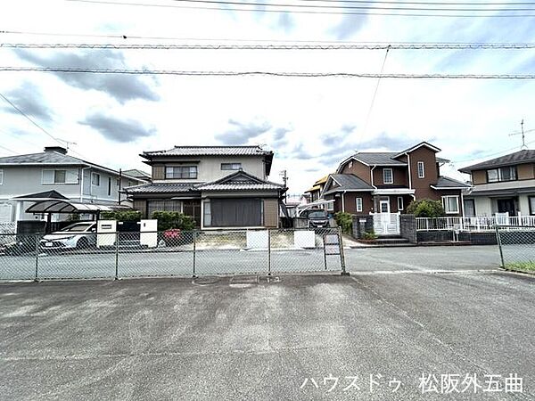 東から西に向かって撮影