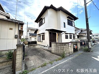 外観:東から西に向かって撮影 外観:東から西に向かって撮影