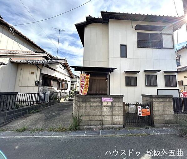 北東から南西に向かって撮影