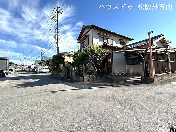 北東から南西に向かって撮影