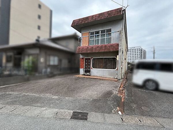 外観：324000026512