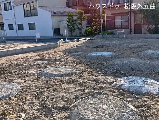 東から西に向かって撮影