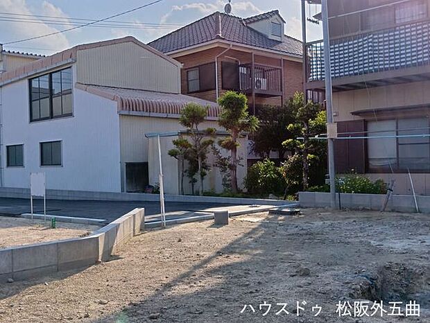 東から西に向かって撮影