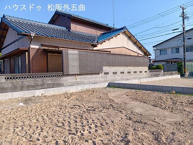 北西から南東に向かって撮影