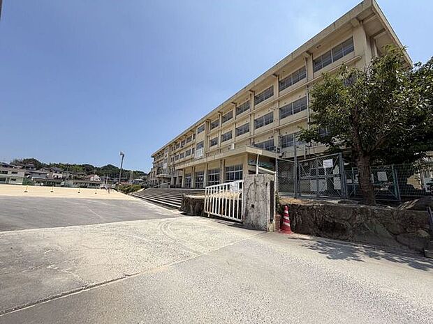 坪生小学校 1000m