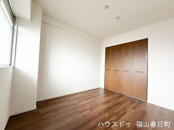 5.4畳洋室