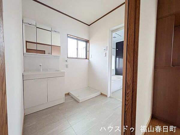朝の支度がはかどる洗面室