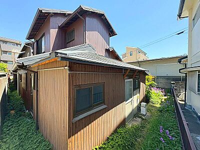 外観：「CASA の仲介」は関西不動産販売株式会社が運営する北摂エリアの新築戸建・中古戸建・土地・マンションの購入をサポートいたします。